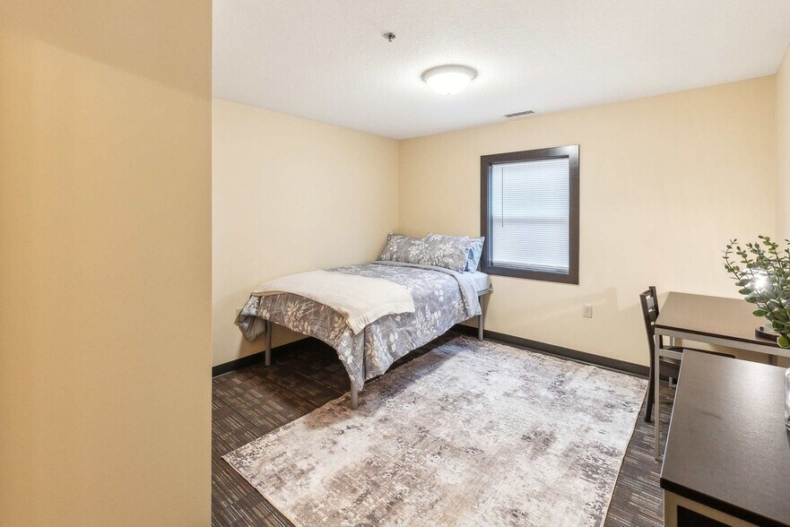 Building Photo - 1695 N Lexington-Springmill Rd