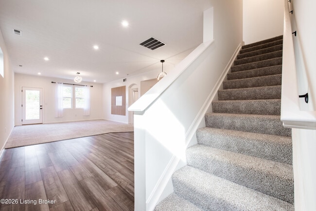 Building Photo - 10029 Windcrest Farms Ln