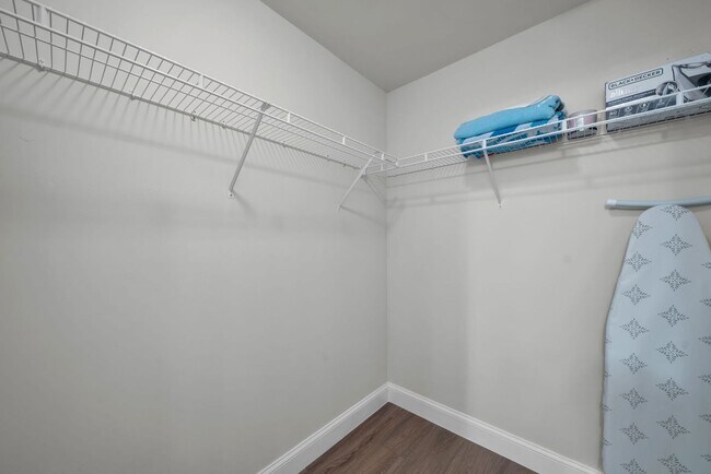 Building Photo - Serene Lakefront Living at Moody River Estates in NORTH FORT MYERS– Your Dream Home Awaits! 2BED/...