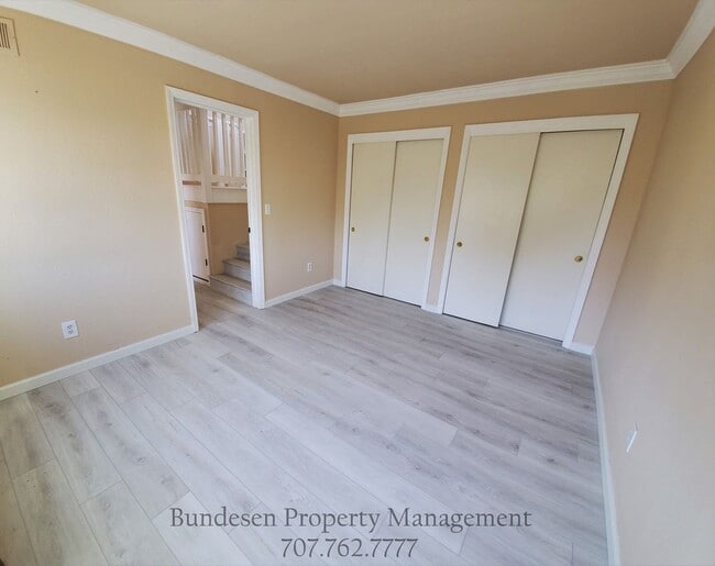 Building Photo - 3048 Yulupa Ave