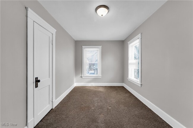 Building Photo - 788 E 156th St