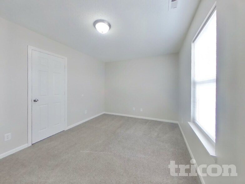 Building Photo - 5034 Rocky Forge Dr