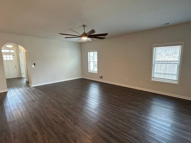 Building Photo - 115 Pomelo St