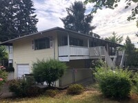 Building Photo - BIR225