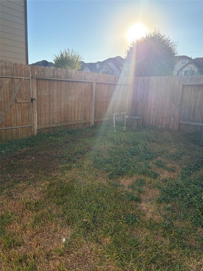 Building Photo - 14915 Silver Br Trl