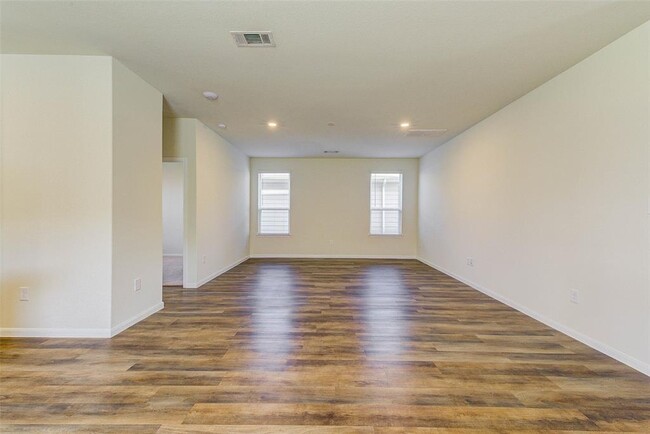 Building Photo - 17911 Grassy Prairie Dr