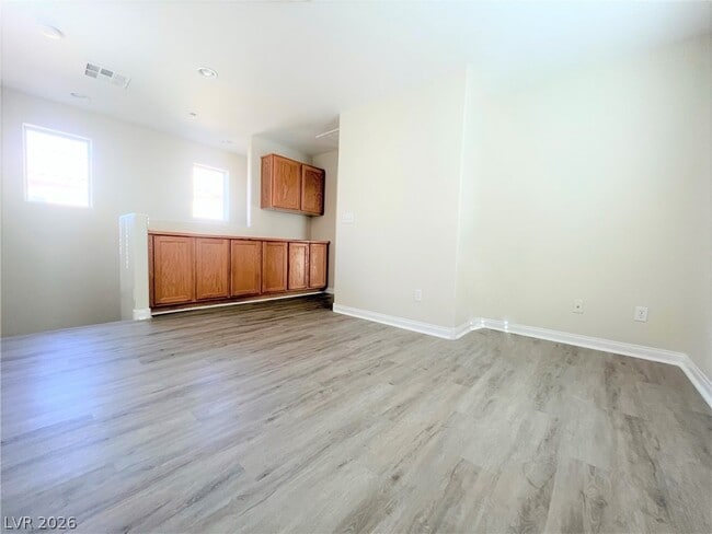 Building Photo - 8932 Amy Olivia Ave