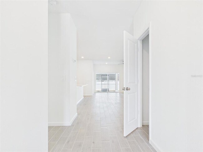 Building Photo - 8966 SW 69th Ter