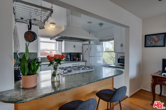 Building Photo - 8305 Colegio Dr