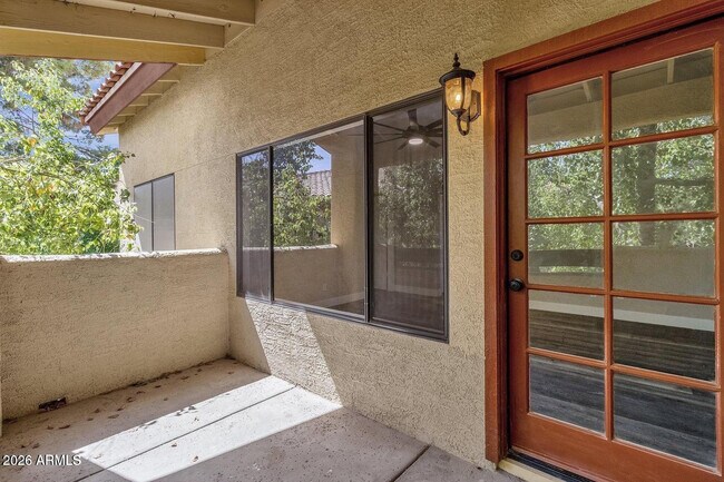 Building Photo - 7008 E Gold Dust Ave