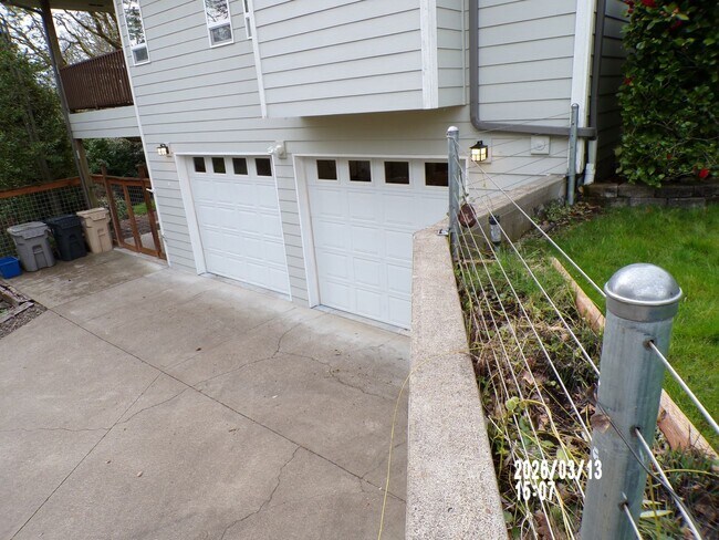 Building Photo - 4510 NW Queens Ave