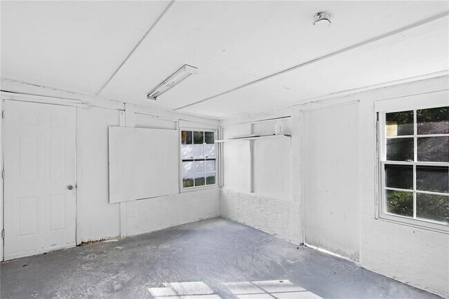 Building Photo - 3802 Shady Grove Cir