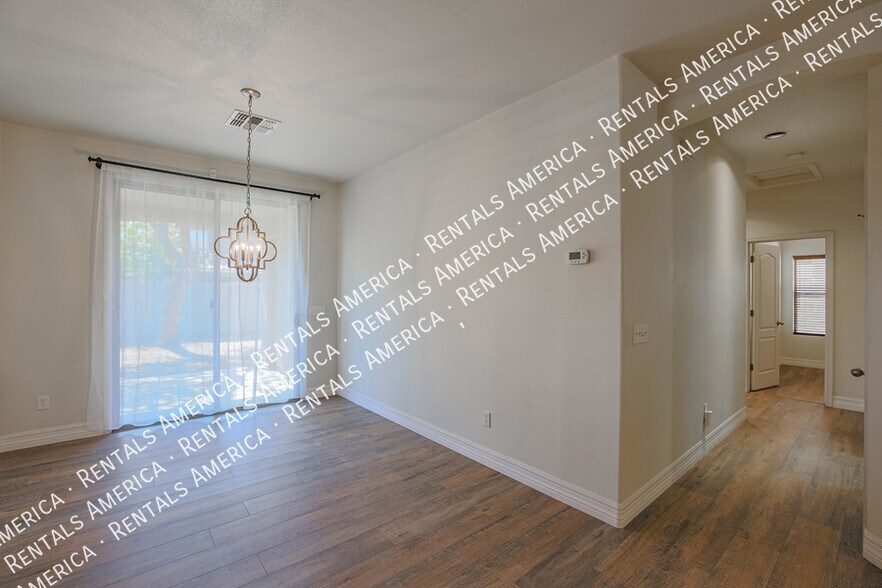 Building Photo - 21821 E Gold Canyon Dr