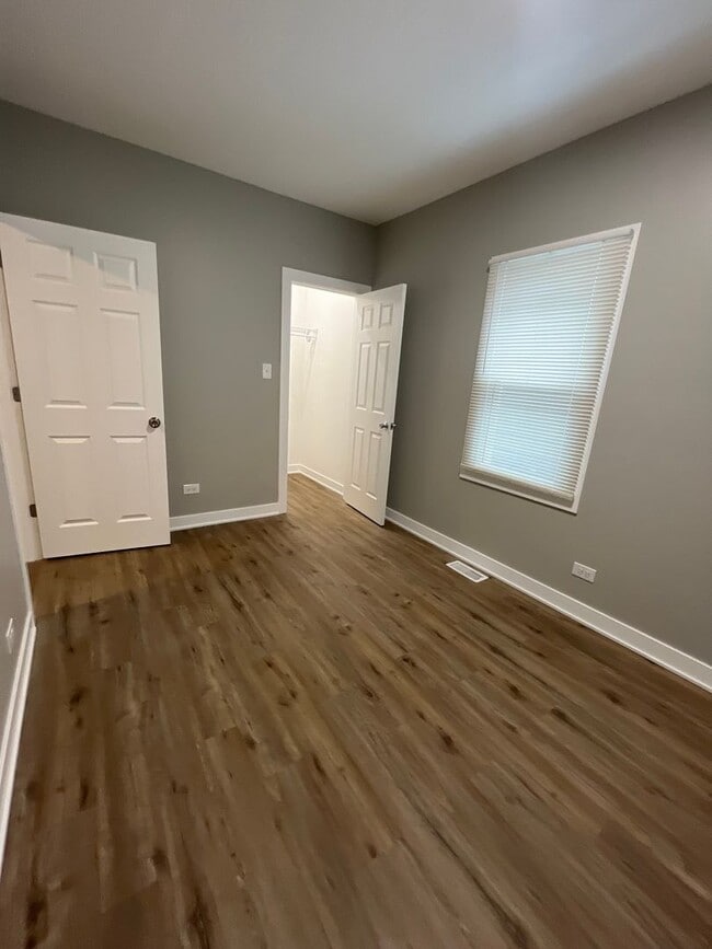Building Photo - Newly Remodeled 3Bedroom house in Calumet ...