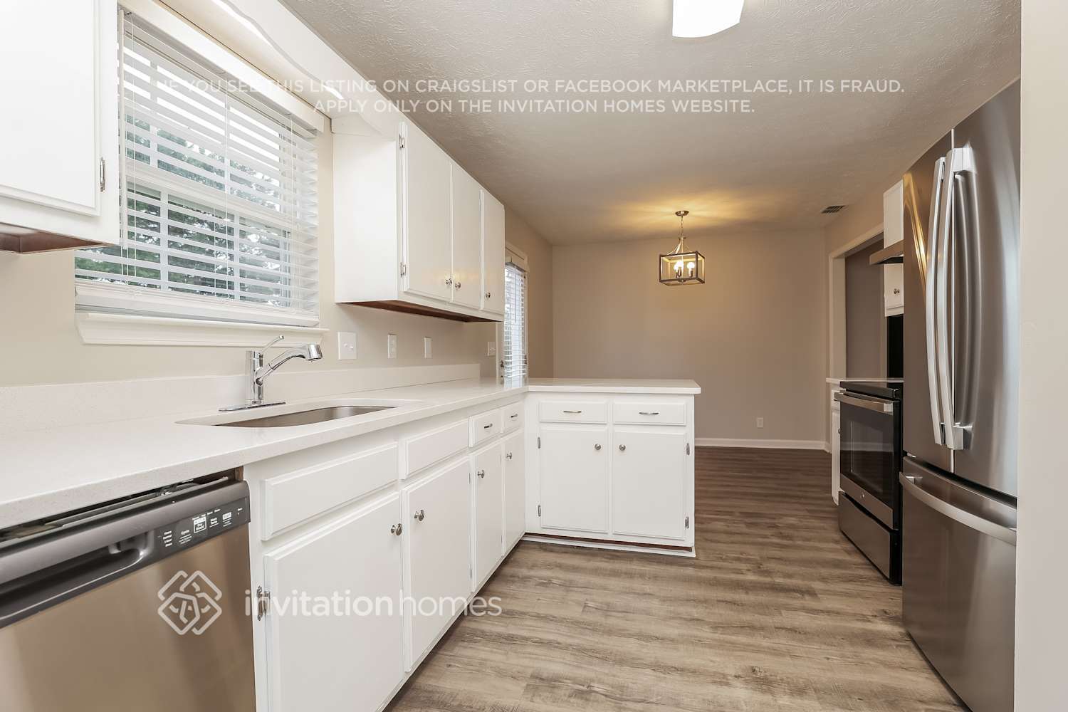 Building Photo - 2922 Weybridge Dr