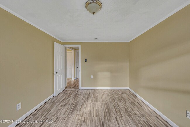 Building Photo - 232 Ferdinand St