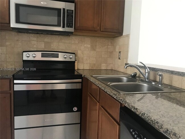 Building Photo - 3825 NW 90th Ave