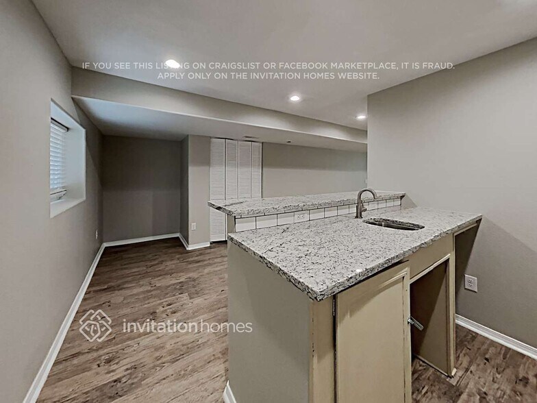 Building Photo - 721 Harvest Field Way