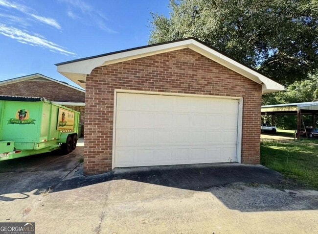 Building Photo - 2471 US-441