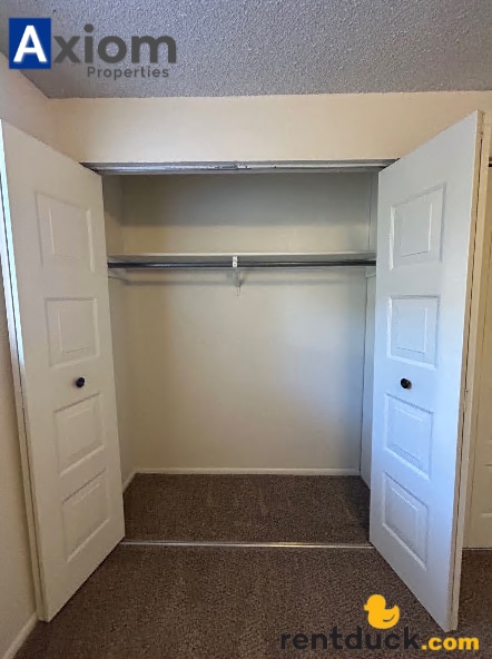 Building Photo - 2128 Marigold St