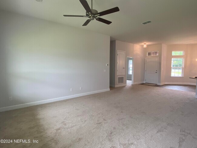Building Photo - 7294 Gateway Ct