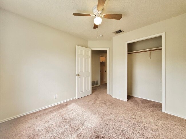 Building Photo - 16715 Tomcat Dr