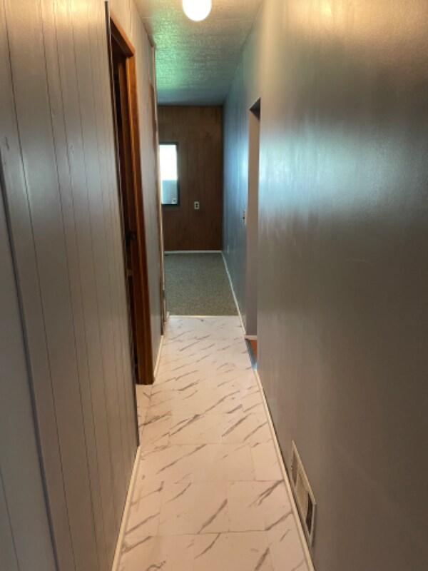 Building Photo - 2018 Jasmine Rd NW