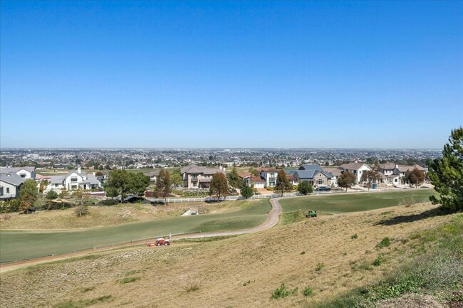 views - 9 Club View Ln