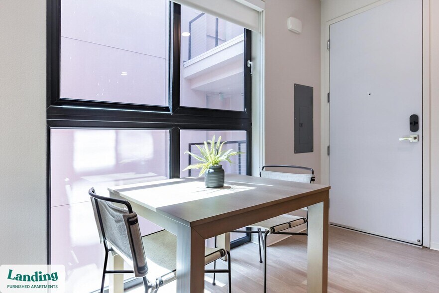 Building Photo - 372 Fourth Ave