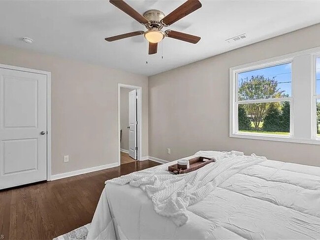 Building Photo - Earn Wealth While Leasing - Like a Homeowner - Lease to Own