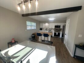 Building Photo - 7454 W Roxbury Pl