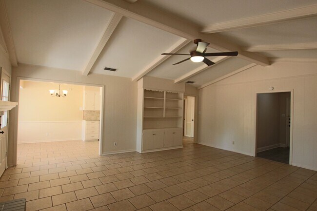 Building Photo - 316 Clemson Dr