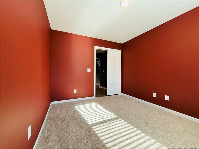 Building Photo - 4029 Racking Horse Rd