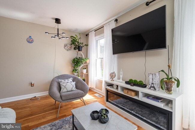 Building Photo - 9308 Canterbury Riding