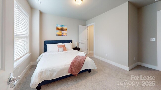 Building Photo - 5020 Central Ave