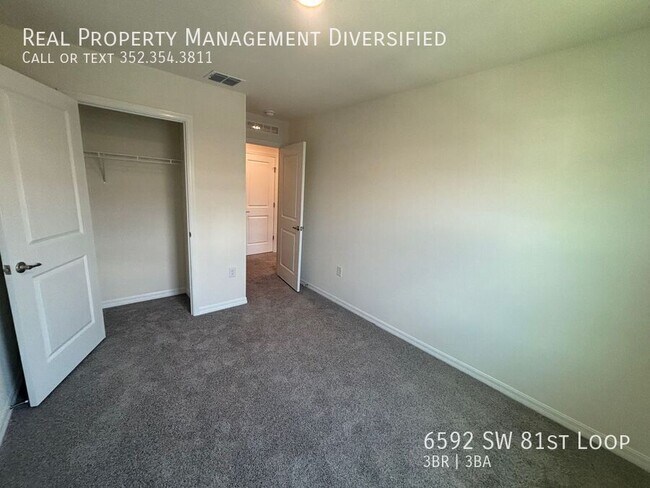 Building Photo - 6592 SW 81st Lp