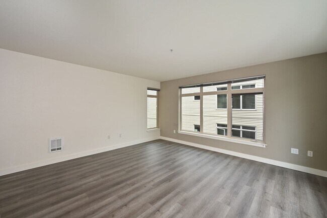 Building Photo - 1610 Belmont Ave