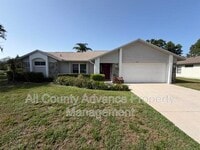 Building Photo - 3232 Oakwood Pl