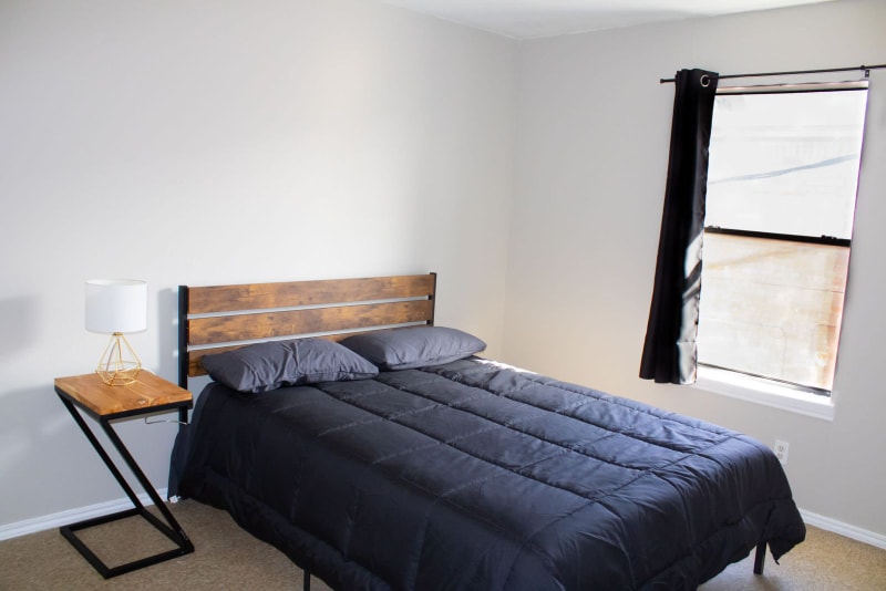 Primary Photo - 820-820 N 26th St