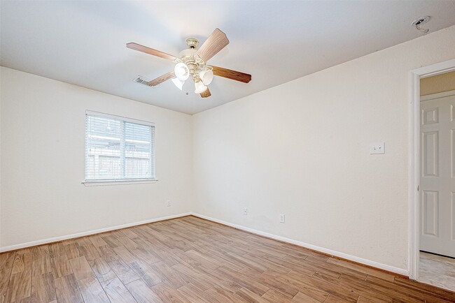 Building Photo - 7514 Trail Hollow