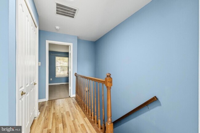 Building Photo - 2740 Brier Pond Cir