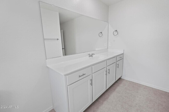 Building Photo - 9637 W Agora Ln