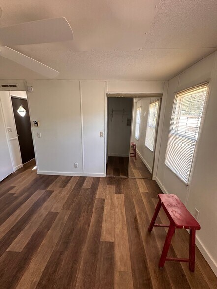 Building Photo - 7555 R H Rd