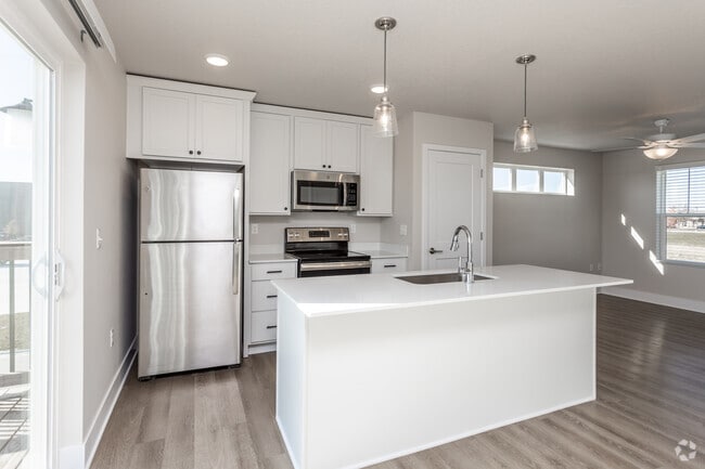 2BR, 2.5BA - 1,160 SF - Northpointe Townhomes