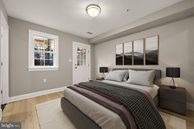 Building Photo - 1135 6th St NW