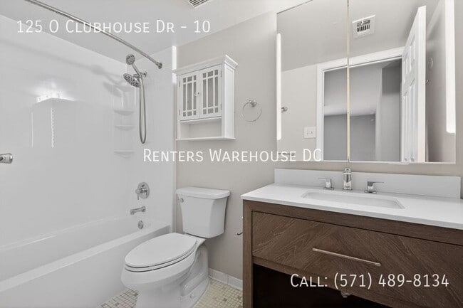 Building Photo - 125 O Clubhouse Dr SW