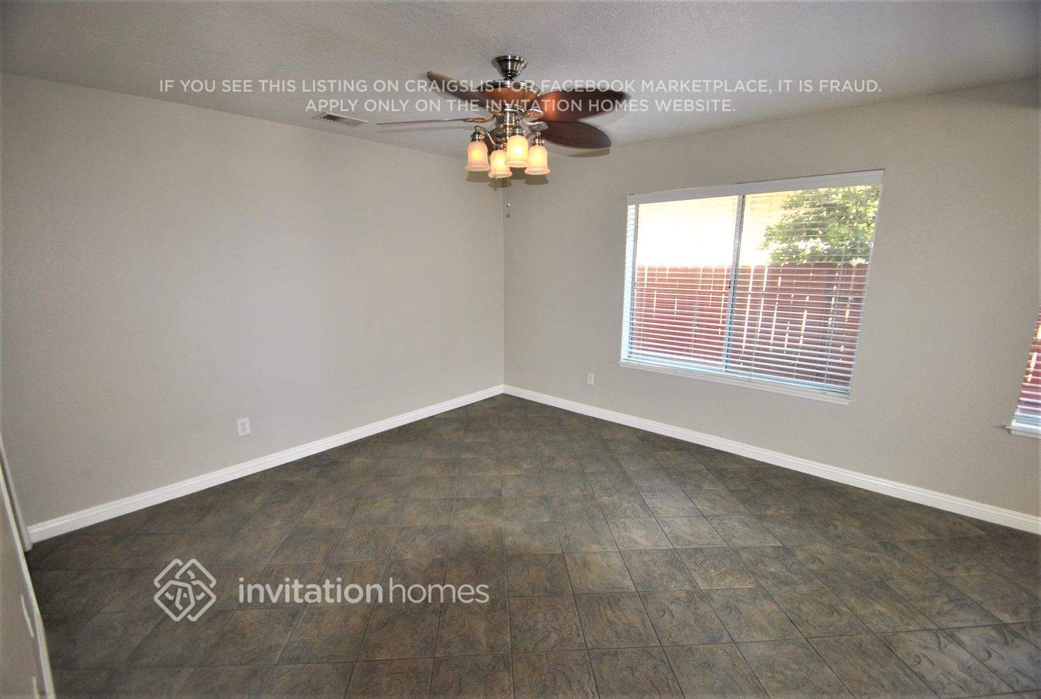 Building Photo - 24321 Vía Las Junitas