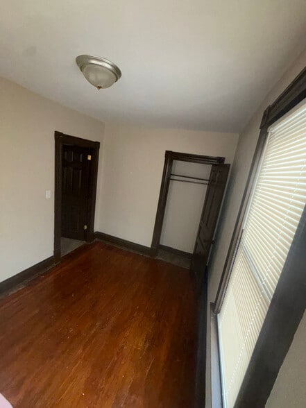 Building Photo - 120-122-122 N 3rd St