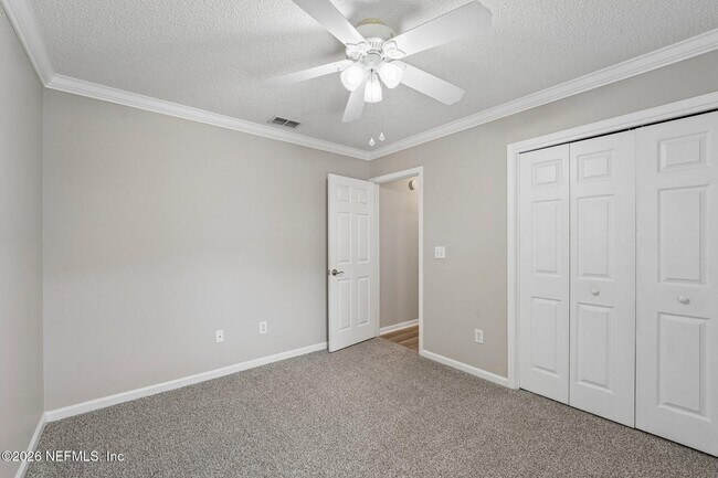 Building Photo - 1219 Stern Way