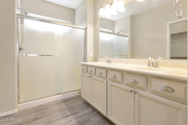 Building Photo - 18021 W Tasha Dr